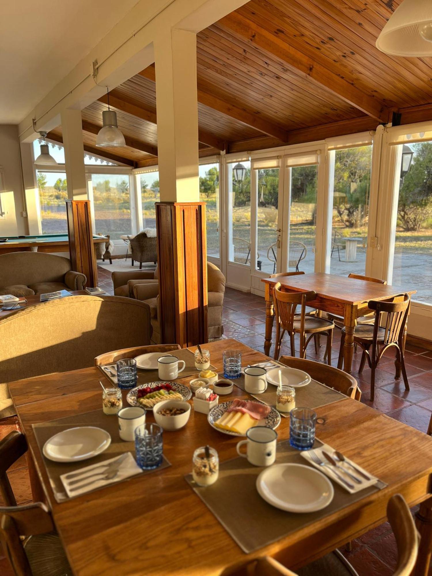 La Elvira Natural Lodge Nature & Wildlife Experience In Peninsula Valdes Punta Delgada Luaran gambar